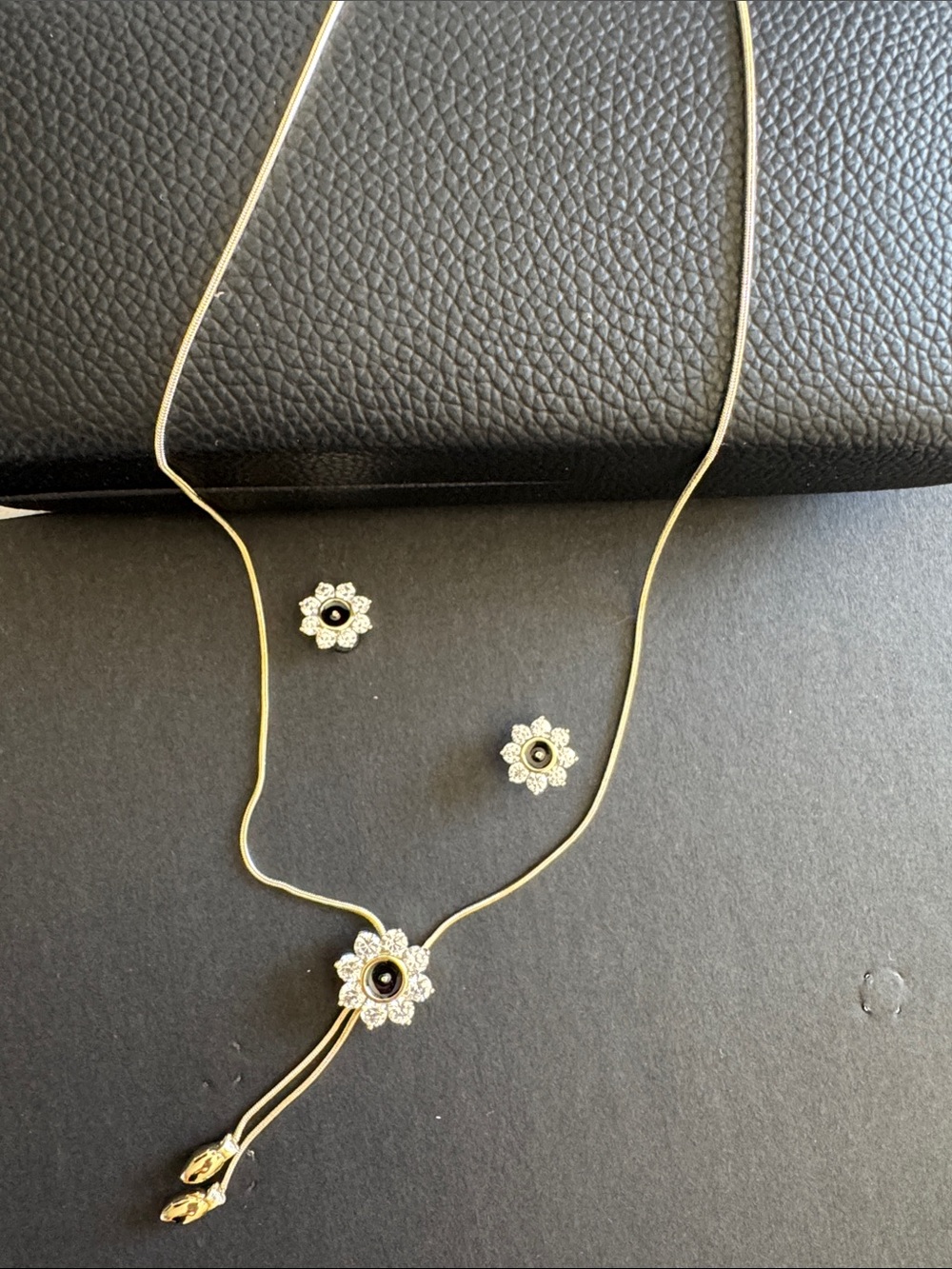 Gold Flower Pendant Necklace and Stud Earrings Set with Black Center Stones